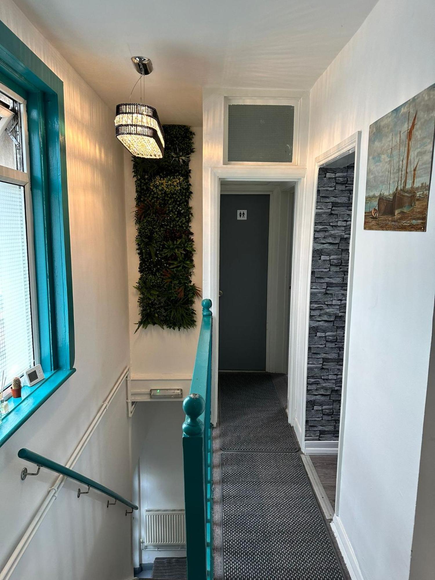 The Easy Inn Hove Buitenkant foto
